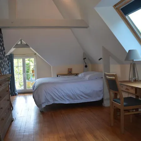 Feriehus Le Courtil Fleuri