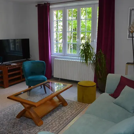 Le Courtil Fleuri Feriehus