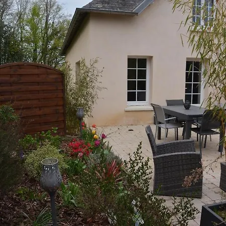 Le Courtil Fleuri Feriehus *